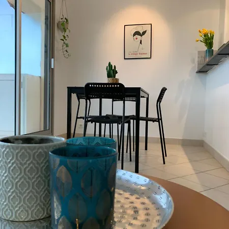 Moderne Vue Mer Terrasse Antibes
