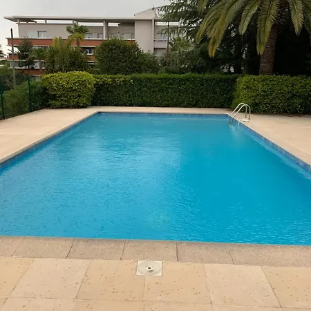 Moderne Vue Mer Terrasse Apartment